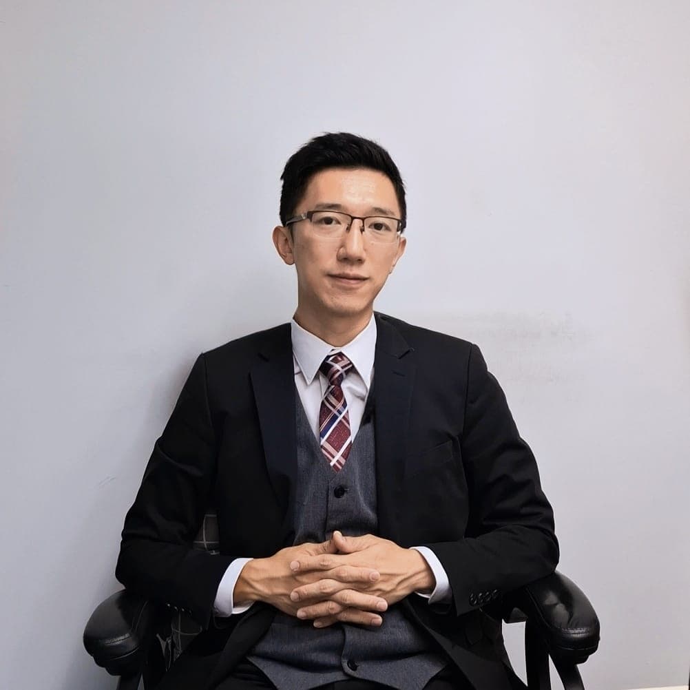 陳奕希律師 肖像